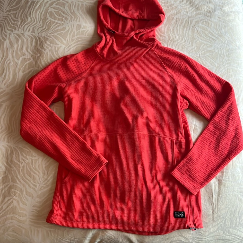 Mountain Hardware waffle fleece pullover